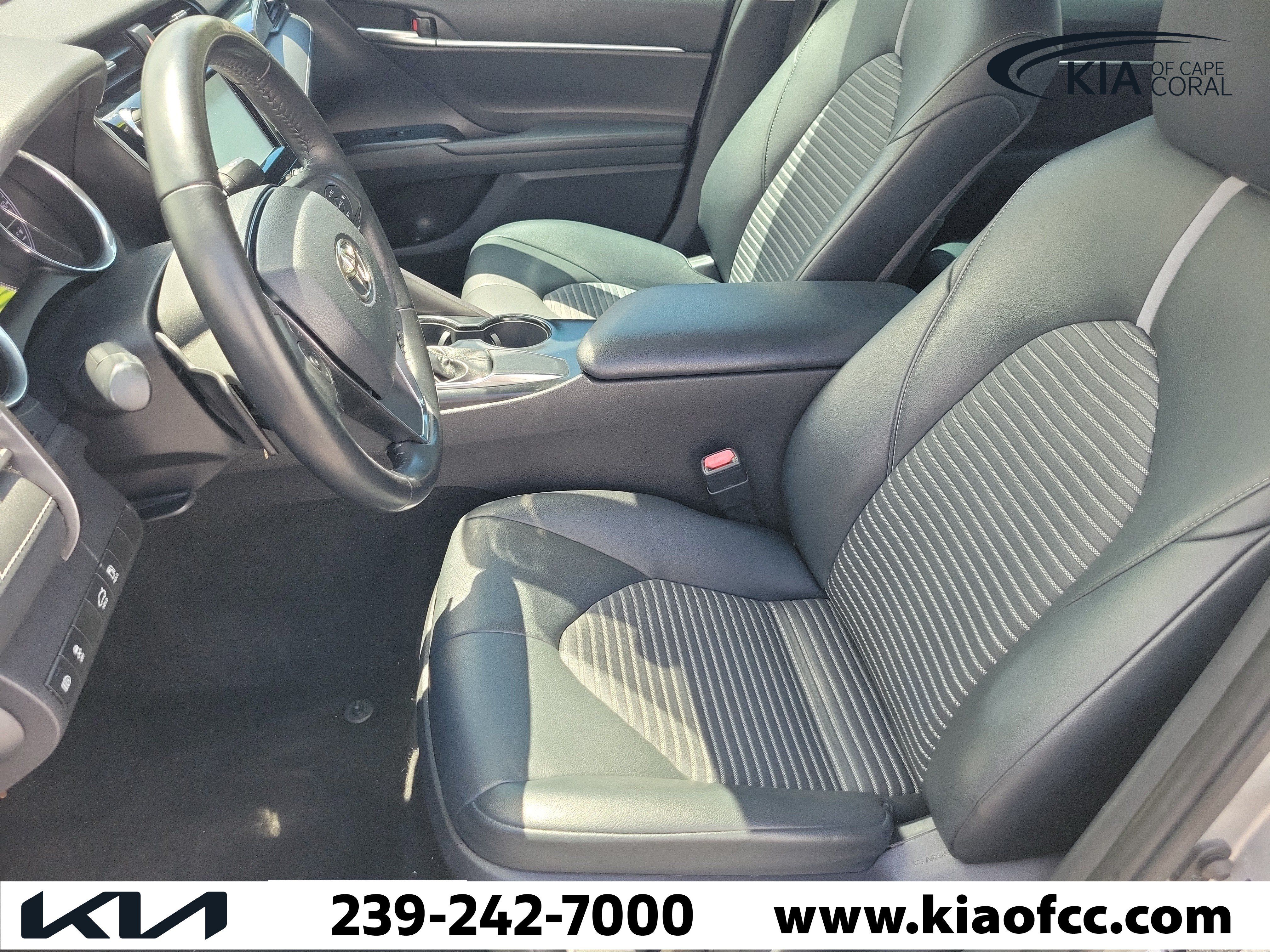 Used 2019 Toyota Camry SE FWD image 22
