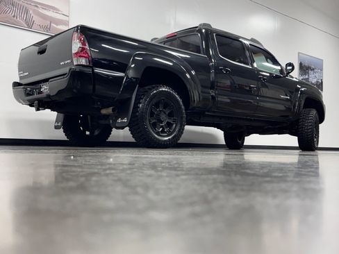 Used 2010 Toyota Tacoma 4x4 Double Cab V6 image 5
