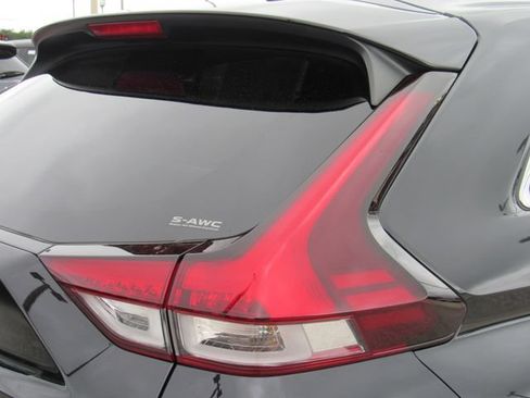 Used 2024 Mitsubishi Eclipse Cross SE AWD/4WD image 13