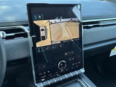 New 2026 GMC Sierra EV Elevation image 15