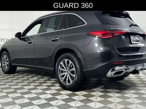 Used 2024 Mercedes-Benz GLC 300 4MATIC image 7