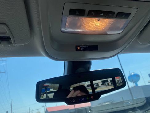 Used 2022 GMC Canyon AT4 image 37