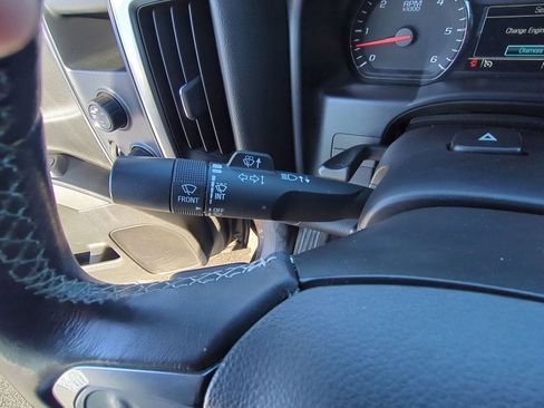 Used 2014 Chevrolet Silverado 1500 LT image 26