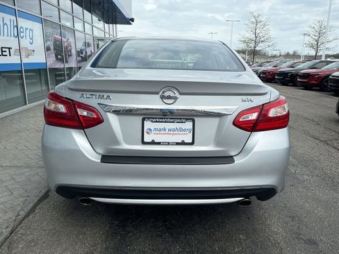Used 2016 Nissan Altima 2.5 SR FWD image 30
