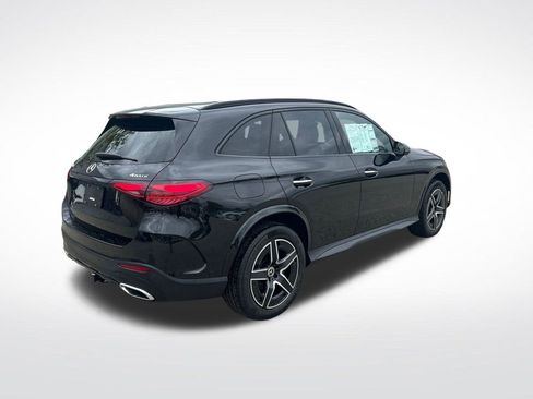 Used 2026 Mercedes-Benz GLC 300 4MATIC image 5
