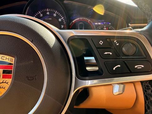 Used 2017 Porsche Panamera 4 AWD/4WD image 12