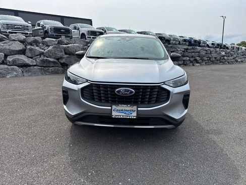 Used 2024 Ford Escape Active AWD/4WD image 8