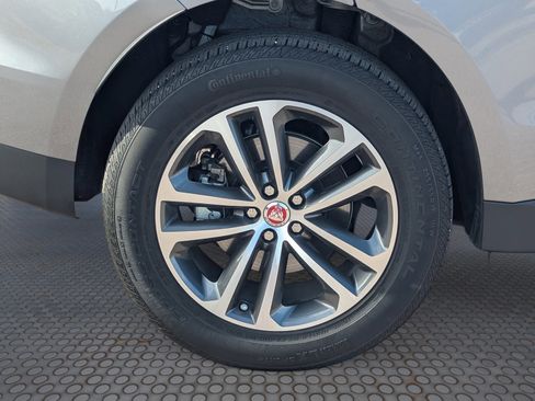 Used 2020 Jaguar F-PACE Premium image 10