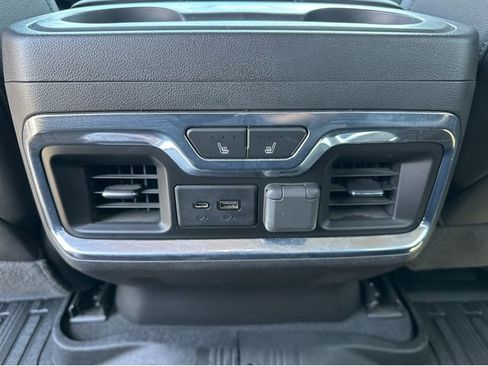 Used 2020 GMC Sierra 1500 SLT w/ SLT Premium Package RWD image 18