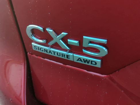 Used 2025 MAZDA CX-5 Signature image 11
