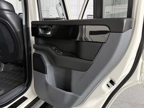Used 2024 INEOS Grenadier AWD/4WD image 17