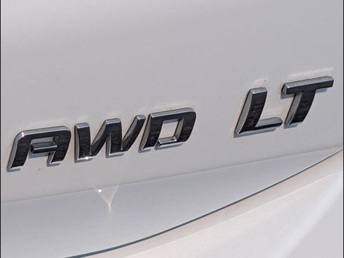 Used 2022 Chevrolet Equinox LT AWD/4WD image 23