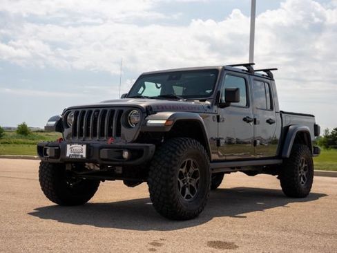 Used 2020 Jeep Gladiator Rubicon AWD/4WD image 3