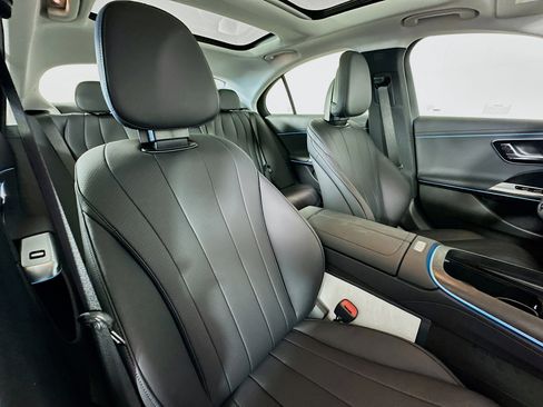 New 2025 Mercedes-Benz E 450 4MATIC Sedan image 27