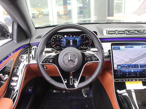 New 2026 Mercedes-Benz S 580e 4MATIC Sedan image 18