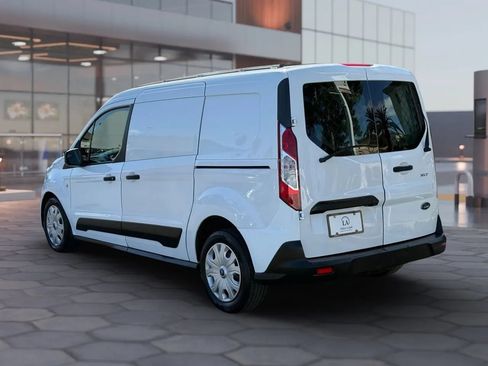 Used 2019 Ford Transit Connect XLT FWD image 4