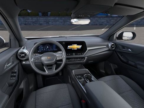New 2026 Chevrolet Equinox LT FWD image 15