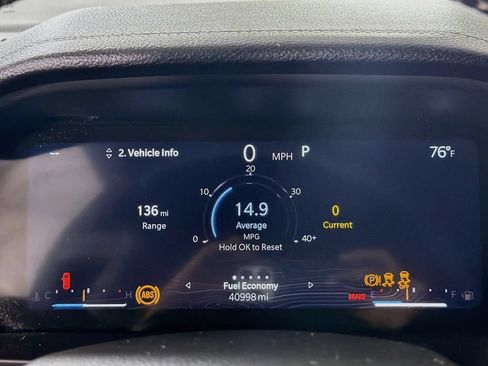 Used 2023 Jeep Grand Cherokee Limited w/ Luxury Tech Group II AWD/4WD image 14
