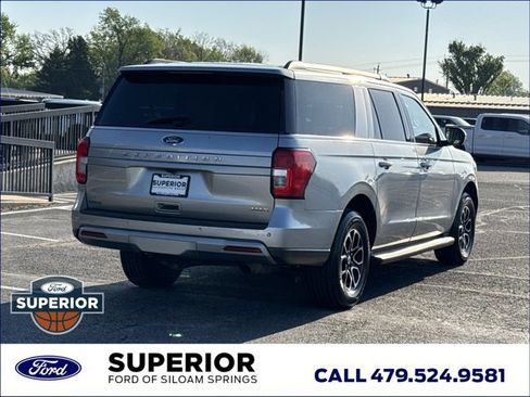 Used 2024 Ford Expedition Max XLT RWD image 3