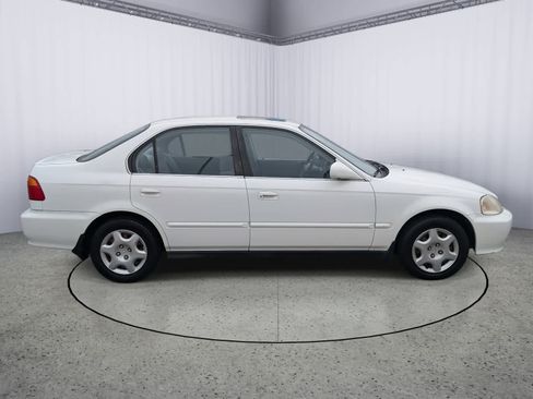Used 2000 Honda Civic EX image 2