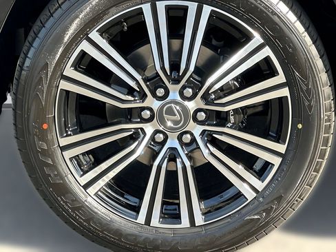 New 2026 Lexus LX 600 4WD w/ Luxury Package image 12