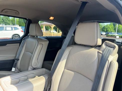 Certified 2022 Honda Odyssey Elite image 19