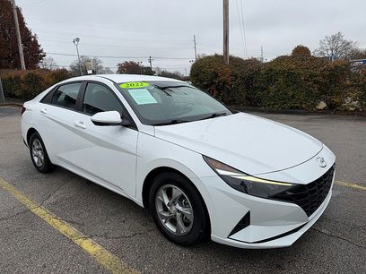 Used 2022 Hyundai Elantra SE