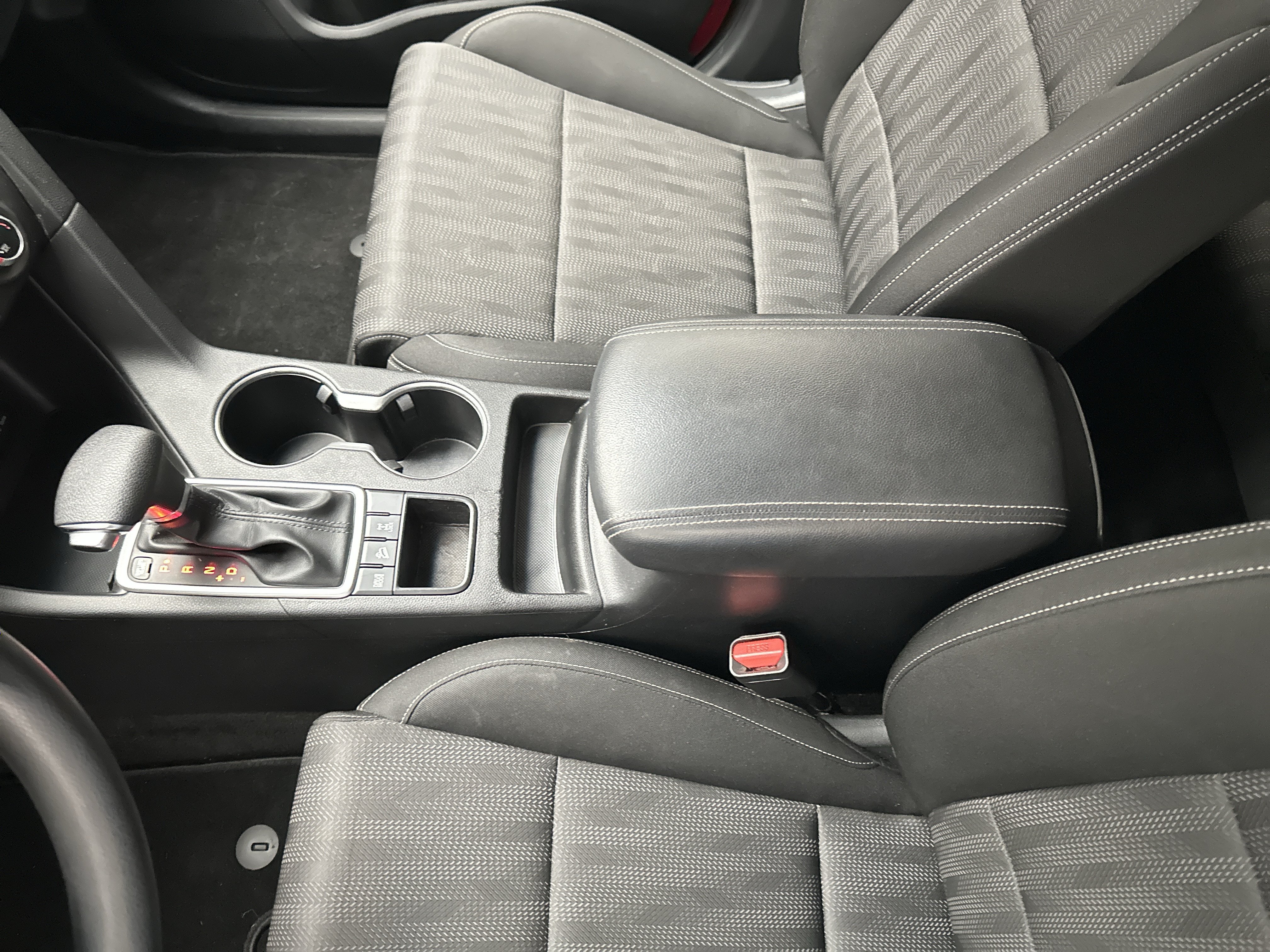 Used 2020 Kia Sportage LX AWD/4WD image 33