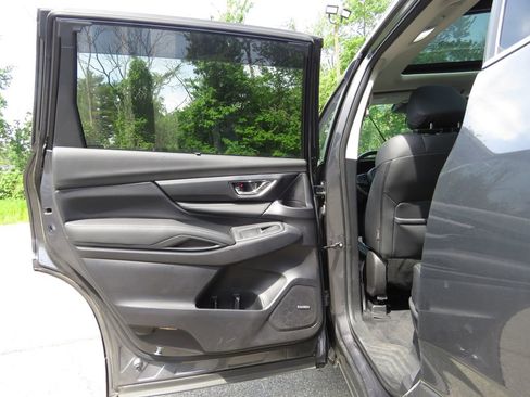 Used 2023 Subaru Ascent Limited w/ Technology Package AWD/4WD image 19