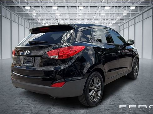 Used 2015 Hyundai Tucson GLS w/ Option Group 02 FWD image 5