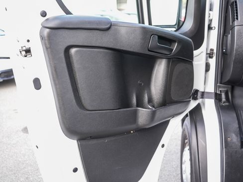 Used 2023 RAM ProMaster 2500 image 19