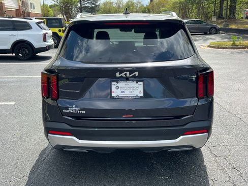 New 2025 Kia Sorento S w/ Panoramic Sunroof Package image 6