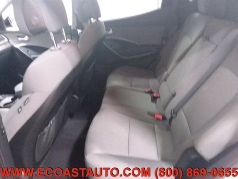 Used 2018 Hyundai Santa Fe Sport image 10