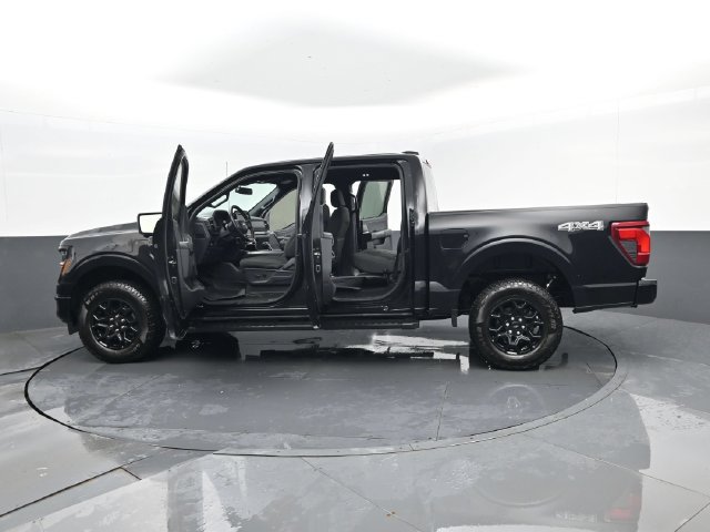 Used 2024 Ford F150 XLT w/ XLT Black Appearance Package AWD/4WD image 28