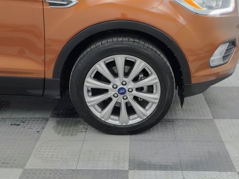 Used 2017 Ford Escape Titanium FWD image 14