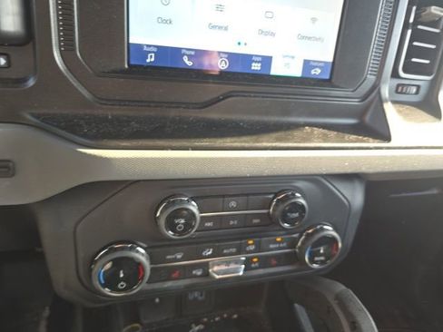 Used 2022 Ford Bronco Big Bend image 12