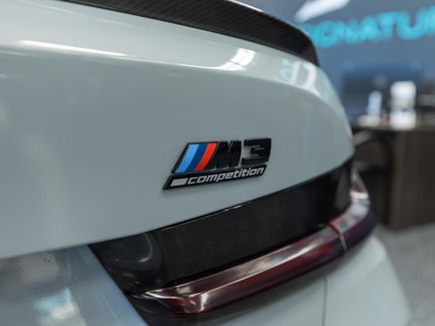 Used 2021 BMW M3 Competition w/ M Carbon Exterior Package RWD image 8