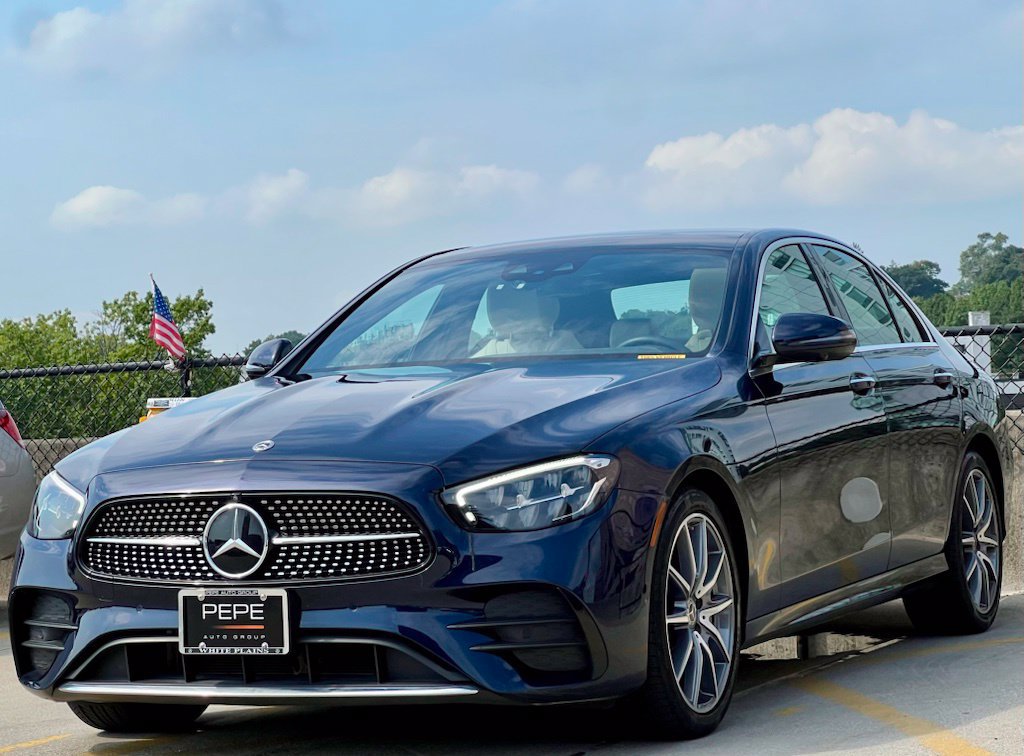 Certified 2023 Mercedes-Benz E 350 4MATIC Sedan image 3