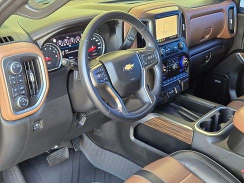 Used 2022 Chevrolet Silverado 1500 High Country AWD/4WD image 10