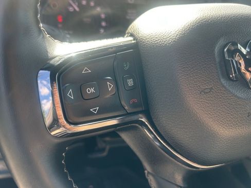 Used 2024 RAM 1500 Limited AWD/4WD image 17