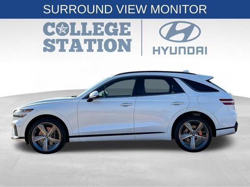 Used 2022 Genesis GV70 3.5T Sport w/ Sport Prestige Package image 7