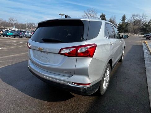 Used 2021 Chevrolet Equinox LT image 6