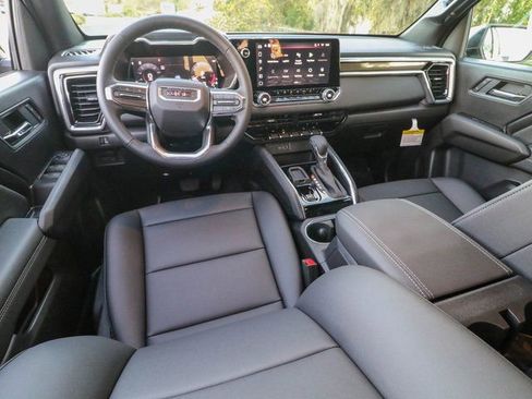 New 2026 GMC Canyon Elevation w/ Convenience Package image 16