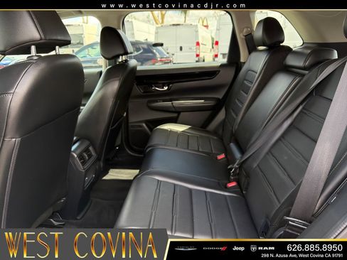 Used 2025 Honda CR-V EX-L image 16