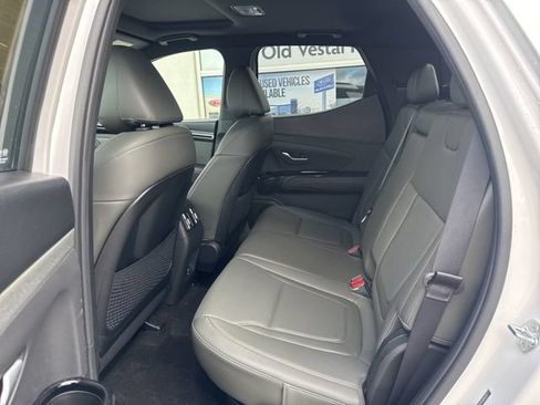 Used 2023 Hyundai Santa Cruz Limited w/ Cargo Package AWD/4WD image 25