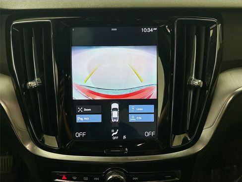 Used 2019 Volvo S60 T5 Momentum w/ Premium Package FWD image 12