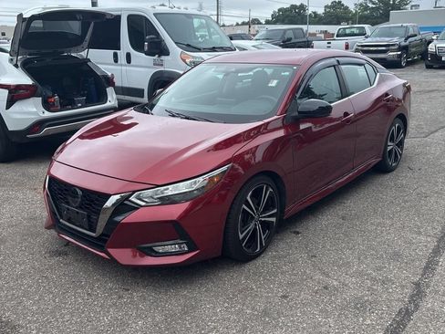 Used 2021 Nissan Sentra SR FWD image 2
