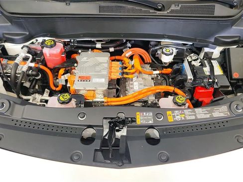 Used 2023 Chevrolet Bolt EUV Premier FWD image 20