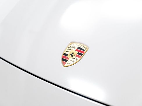 Used 2019 Porsche Panamera 4 AWD/4WD image 66