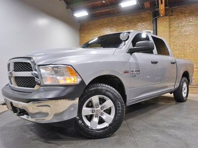 Used 2021 RAM 1500 4x4 Crew Cab Classic w/ Chrome Appearance Group